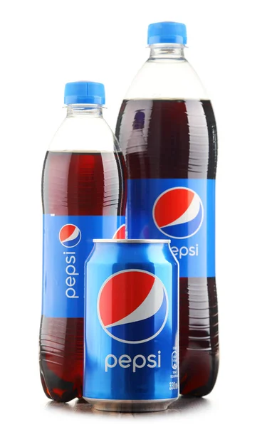 Flasche und Dose mit kohlensäurehaltigem Softdrink Pepsi — Stockfoto