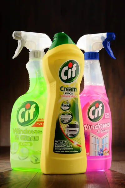 Containers of Cif products by Unilever — Stock Photo, Image
