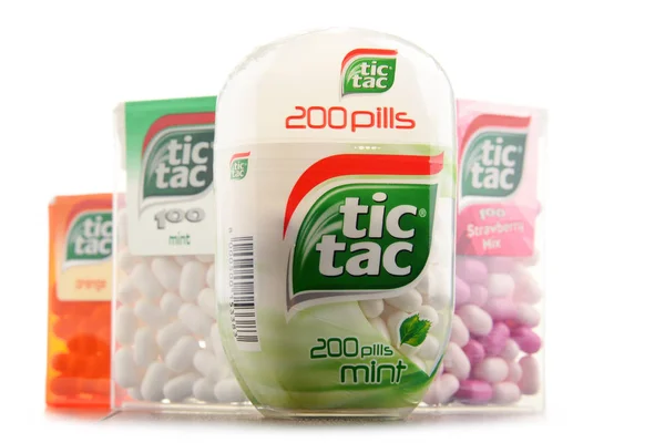 Cuatro cajas de menta Tic Tac — Foto de Stock