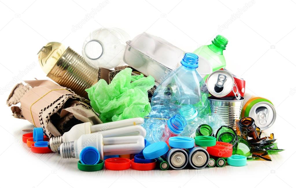 Recyclable garbage consisting of glass, plastic, metal and paper