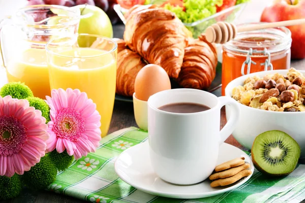Composición con desayuno en la mesa. Dieta equilibrada —  Fotos de Stock