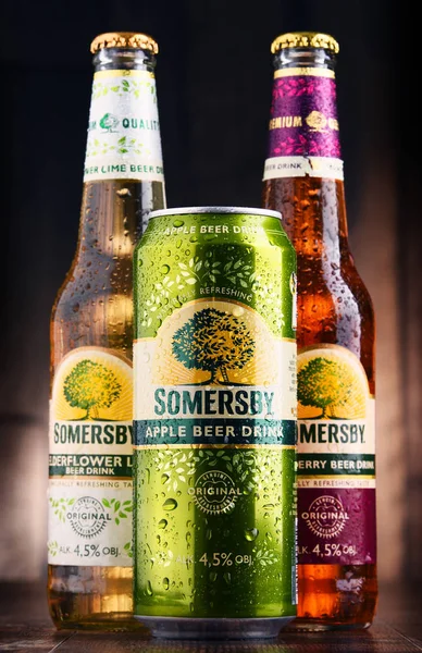 Bottles and can of Somersby cider drink — Stock Photo, Image