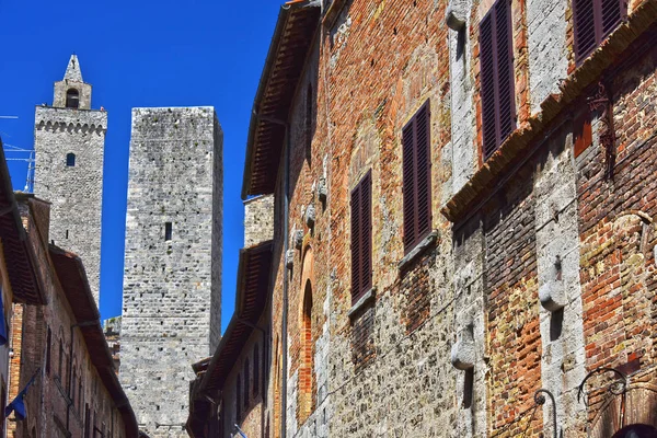 Arquitetura de San Gimignano em Toscana, Italia — Fotografia de Stock