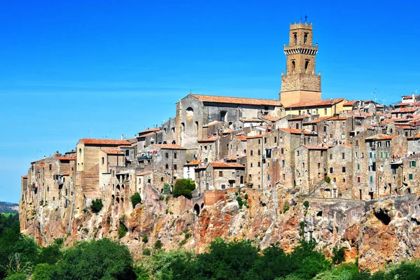 Staden av Pitigliano i provinsen Grosseto i Toscana, Italien — Stockfoto
