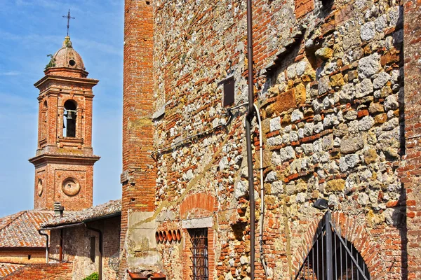Arquitetura de Montepulciano em Toscana, Italia — Fotografia de Stock