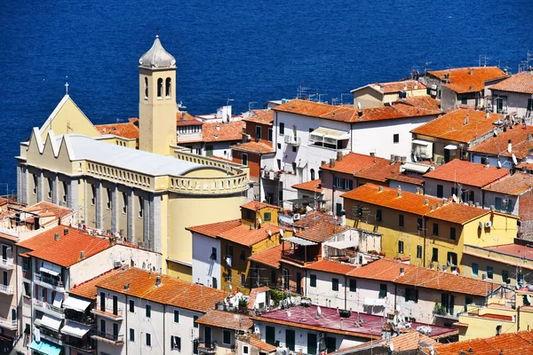 Stad van Porto Santo Stefano, Toscane, Italië — Stockfoto