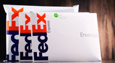 FedEx Zarflar ve paketler