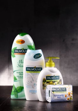Palmolive kozmetik kapları.