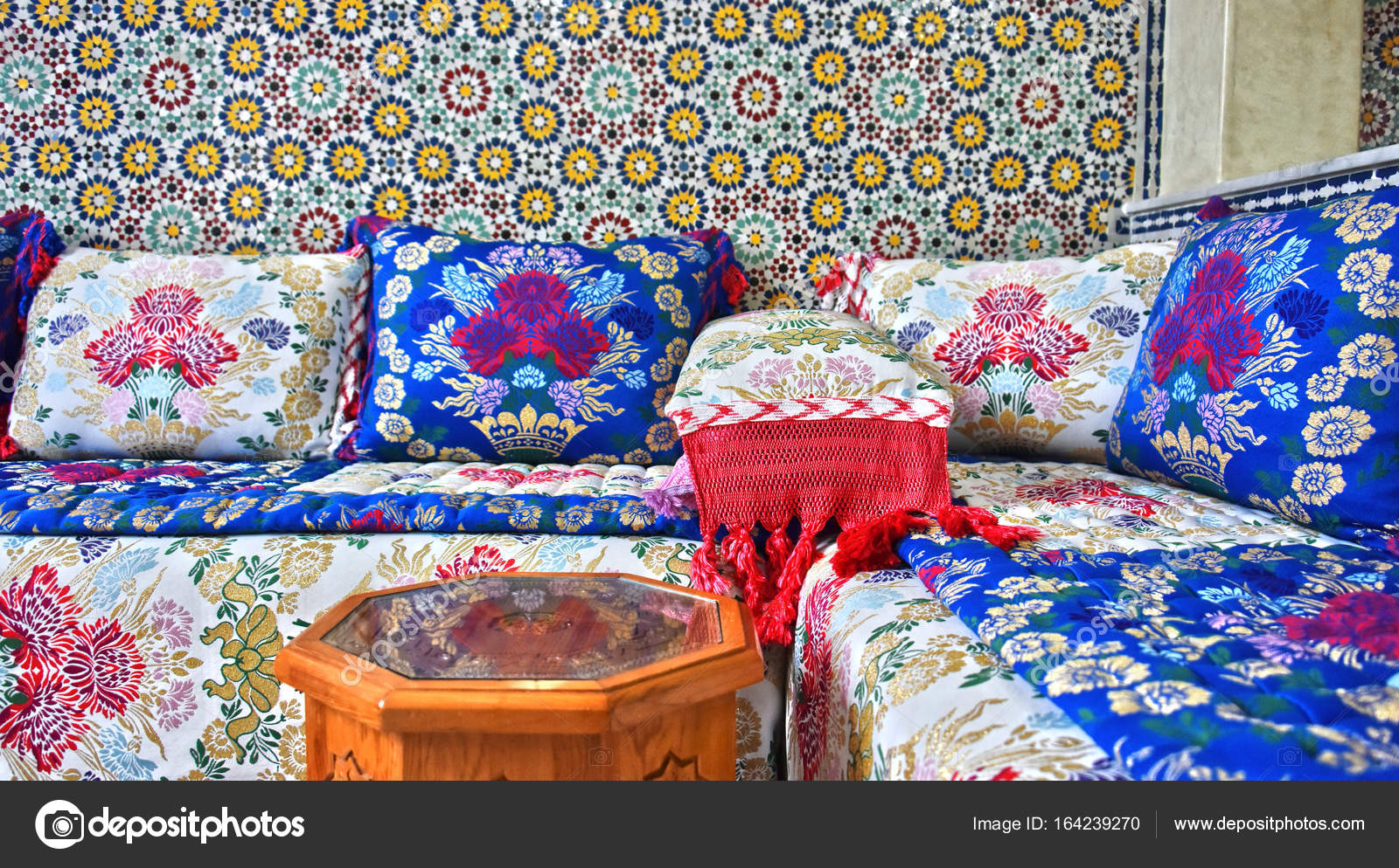 Traditionele Marokkaanse interieur – Redactionele stockfoto ... Traditionele Marokkaanse interieur – Redactionele stockfoto ...