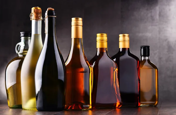 Bottles of assorted alcoholic beverages — Stock Photo, Image