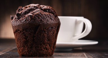 Kahve ve çörek Kupası ile kompozisyon