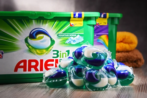 Ariel çamaşır deterjan ürünleri