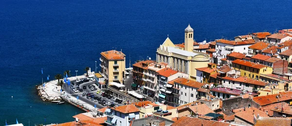 Město Porto Santo Stefano, Toskánsko, Itálie — Stock fotografie