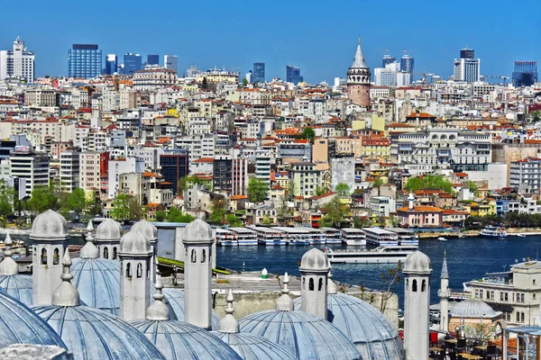 Galatská věž v čtvrti Galata Istanbul, Turecko — Stock fotografie