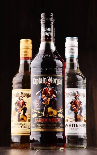 Lahví rumu Captain Morgan — Stock fotografie