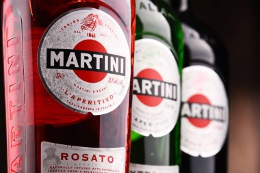 Şişe Martini, ünlü İtalyan vermut