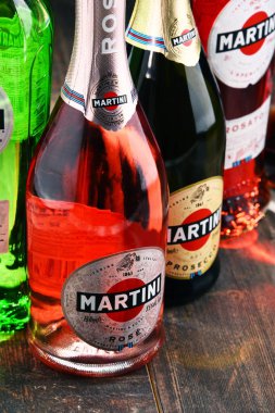 Şişe Martini, ünlü İtalyan vermut