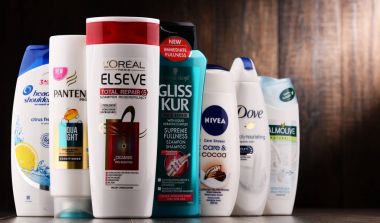 Konteyner ile kompozisyon küresel kozmetik markalar
