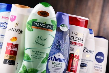 Konteyner ile kompozisyon küresel kozmetik markalar