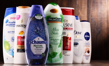 Konteyner ile kompozisyon küresel kozmetik markalar