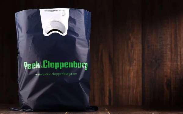 Oryginalny Peek & Cloppenburg plastikowe torby na zakupy — Zdjęcie stockowe