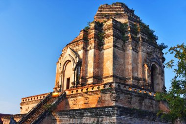 Wat Chedi Luang, Tayland, Chiang Mai 'de bir Budist tapınağı.