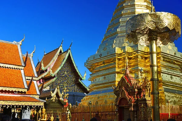 Świątynia Wat Phra That Doi Suthep w prowincji Chiang Mai, Tajlandia — Zdjęcie stockowe