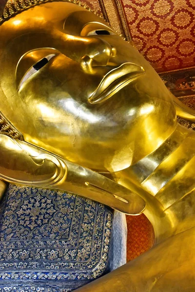 Wat Pho ou Templo do Buda Reclinado em Bangkok, Tailândia — Fotografia de Stock