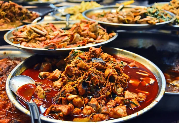 Китайська вулична їжа, що продається в Бангкоку. — стокове фото