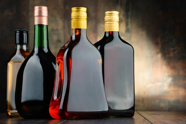 Bottles of assorted alcoholic beverages — Stock Photo, Image