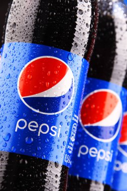 Gazlı alkolsüz içecek Pepsi plastik şişe
