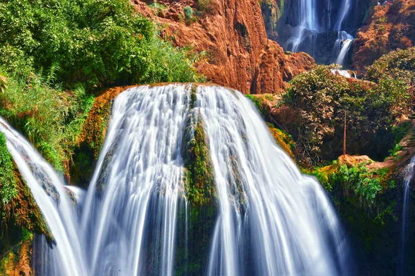 Ouzoud Falls vicino al Grand Atlas villaggio di Tanaghmeilt Marocco — Foto Stock