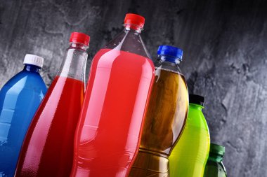 Karışık gazlı alkolsüz içecek plastik şişe
