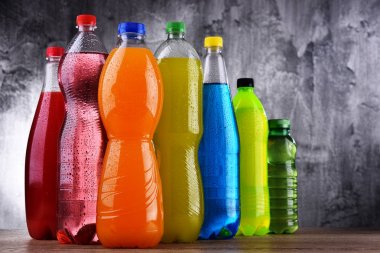 Karışık gazlı alkolsüz içecek plastik şişe
