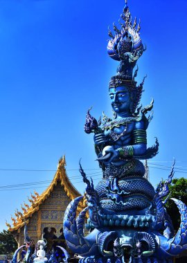 WAT Rong Seua on veya mavi tapınağın Chiang Rai, Tayland