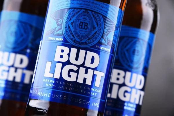 Flessen Bud Light bier — Stockfoto
