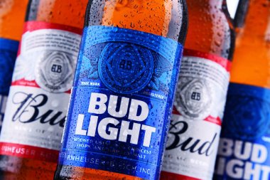 Bud ve Bud Light bira şişesi