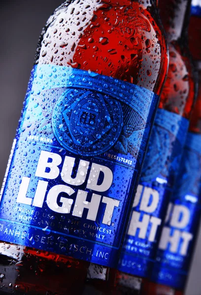 Flessen Bud Light bier — Stockfoto