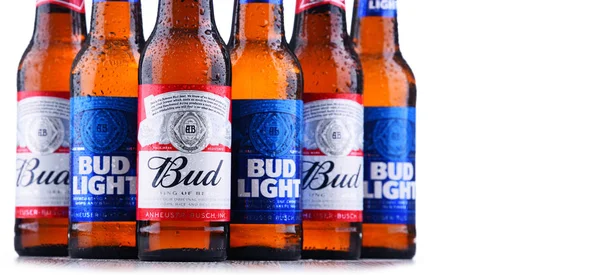 Flessen van Bud en Bud Light bier — Stockfoto