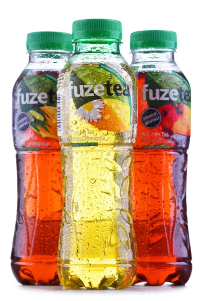 Plastové láhve ledového čaje Fuze — Stock fotografie