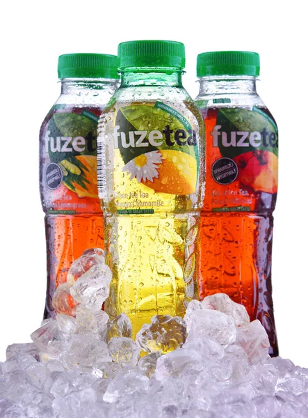 Plastové láhve ledového čaje Fuze — Stock fotografie