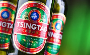 Tsingtao bira ağaç şişeleri