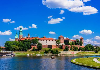 Görünüm wawel Kalesi Krakow, Polonya
