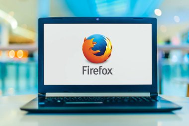 Firefox logosunu gösteren dizüstü bilgisayar