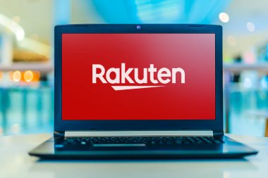Rakuten logosunu gösteren dizüstü bilgisayar