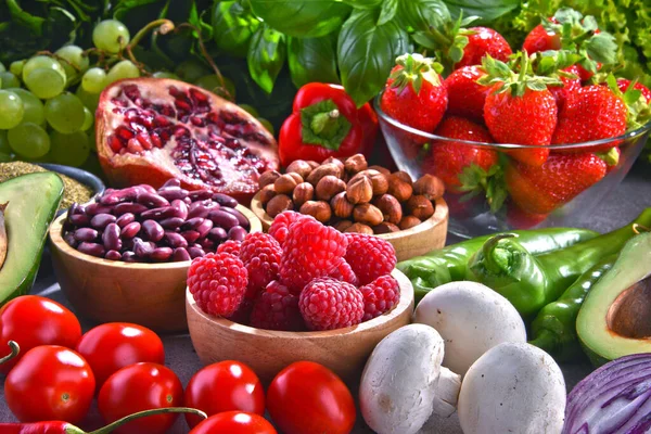 Composición Con Productos Alimentación Vegetarianos Frescos —  Fotos de Stock