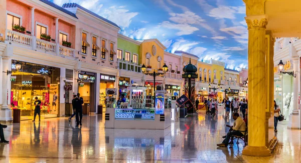 Doha Qatar Feb 2020 Интерьер Торгового Центра Villaggio Mall Расположенного — стоковое фото