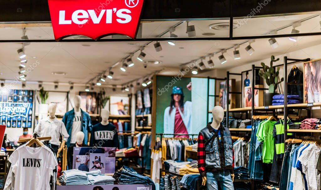 SINGAPORE - MAR 5, 2020: Front entrance to Levis store in Singapore shopping mall