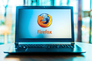 POZNAN, POL - MAR 24, 2020: Firefox 'un özgür ve açık kaynaklı web tarayıcı logosu.