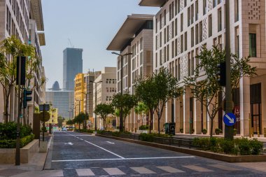 DOHA, Katar - 26 Şubat 2020: Katar 'ın Doha kentindeki Msheireb Downtown' ın modern mimarisi